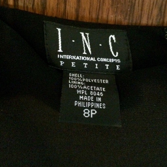 I.N.C. Short Black Fitted Skirt (8P) NWOT - Picture 4 of 6